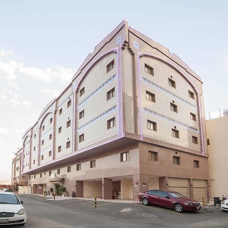 Al Ezzah Palace Hotel Suites Jeddah Bagian luar foto